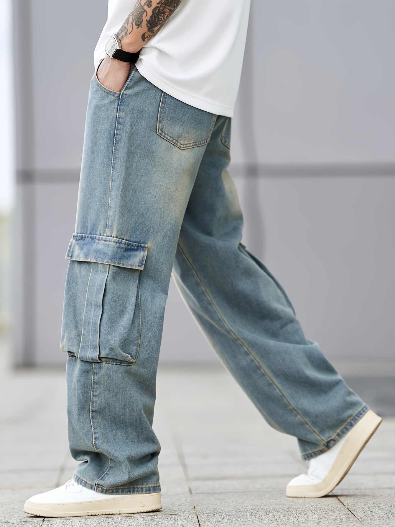 Maverick™️ - Loose Fit Cargo Jeans with Flap Pockets for Men, Streetstyle Denim